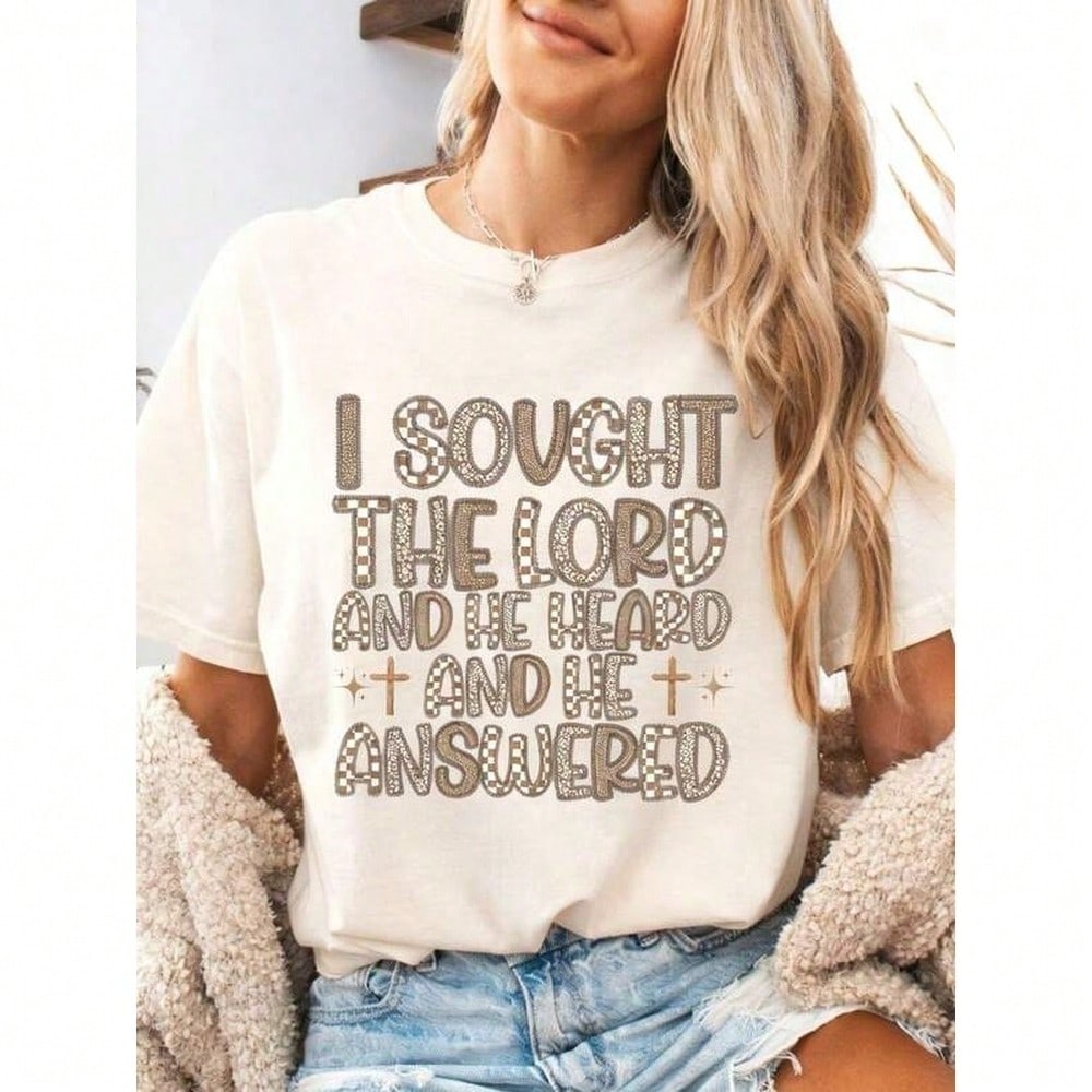 I Sought The Lord And He Heard And He Answered Checkerboard Graphic Tee, Christian Aesthetic Graphic Tees