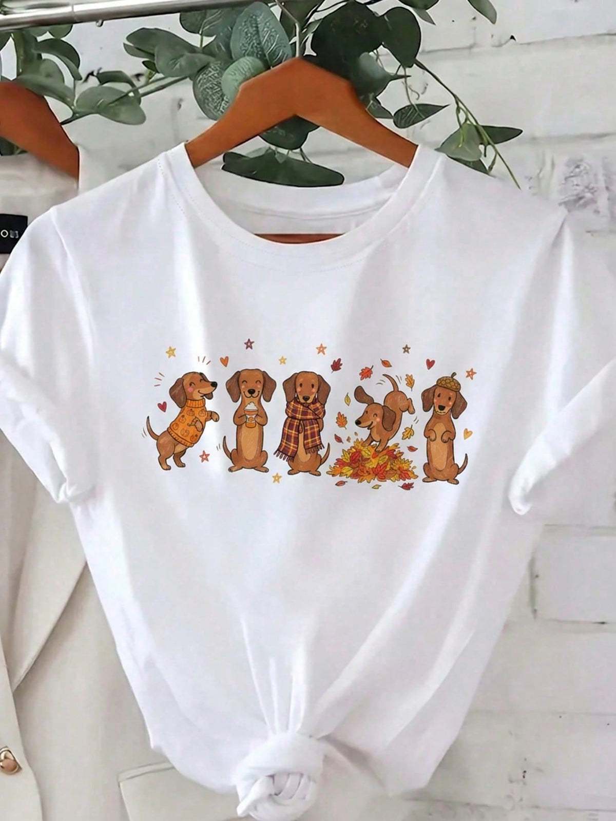 Autumn Dachshund Doodle Print Tee Cute Puppy Mom Crew Neck Short Sleeve Top