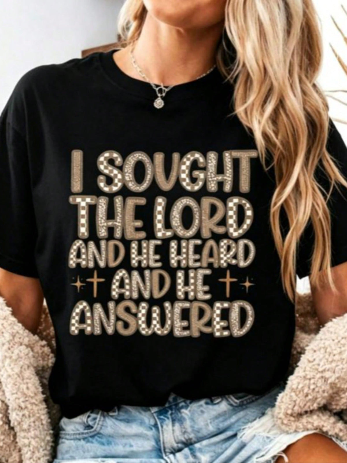 I Sought The Lord And He Heard And He Answered Checkerboard Graphic Tee, Christian Aesthetic Graphic Tees