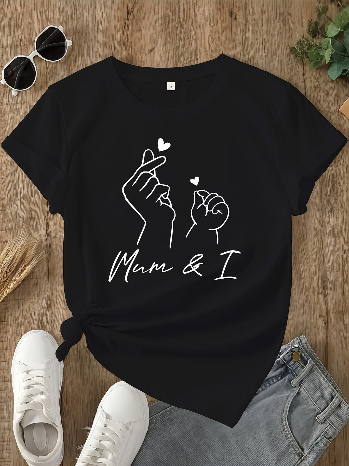 Heart Hand Print Short Sleeve Tee Unisex Crew Neck Casual Versatile Top