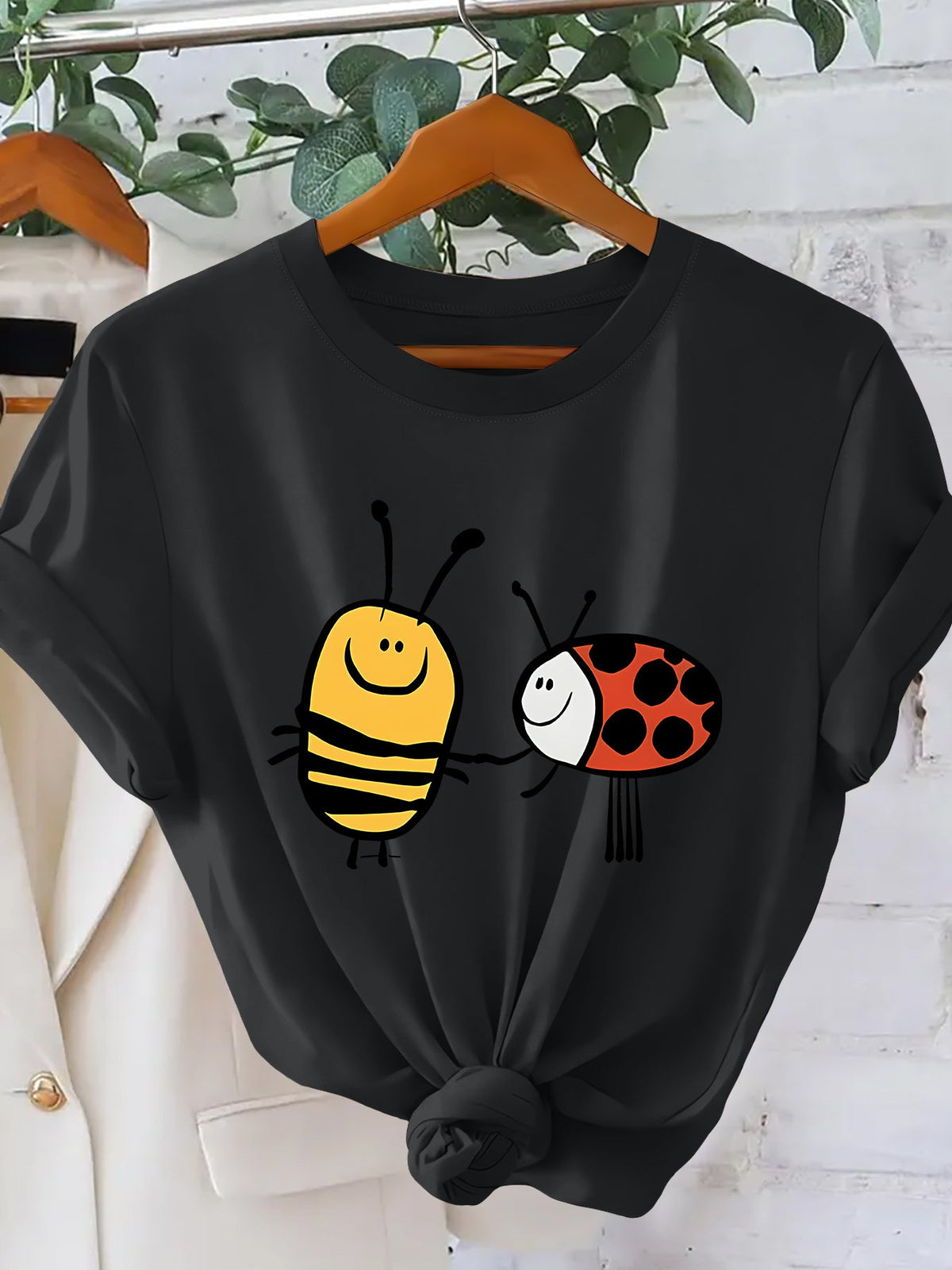 Bee Ladybug Holding Hands Print Short Sleeve Tee Cartoon Crew Neck Top